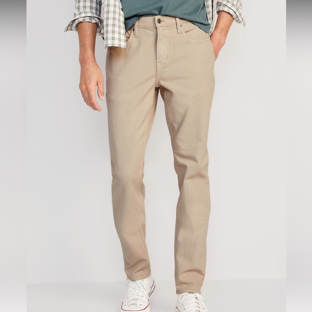 Old Navy Athletic Taper 5 Pocket light khaki pant 42x30 New with tags!